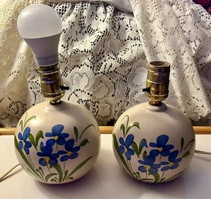 Pair globe shaped ceramic lamps - floral painted - one is 5.5" diam. other is 5" - Picture 1 of 3