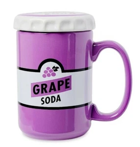 Taza de soda de uva Disney Pixar con tapa hacia arriba sostiene 15 oz nueva - Imagen 1 de 2