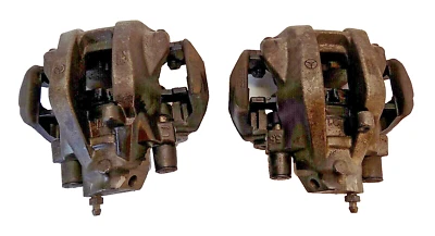 03-06 Par de pinzas de freno traseras izquierda y derecha Mercedes-Benz SL500 OEM Foto 1 de 4