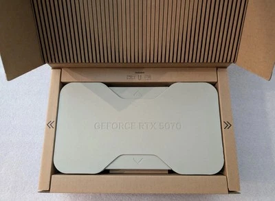 NVIDIA GeForce RTX 5070 12GB Founders Edition Graphics Card BRAND NEW SHIPS FREE - Image 1 of 2