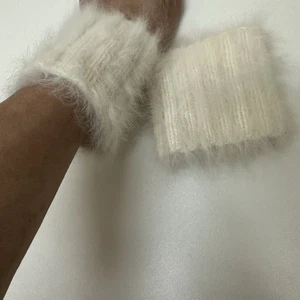 Vtg Retro Angora Rabbit Fur Knit Wrist Warmers Fuzzy Soft Winter White - Picture 1 of 5