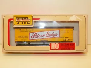Train Miniatures(TM) HO silver edge Beer 40' reefer - Picture 1 of 3
