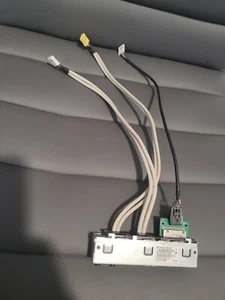 HP CQ2025 Aud-USB-IO Card Reader Assembly 661355-001 RI686 with Cables Assembly - Picture 1 of 12