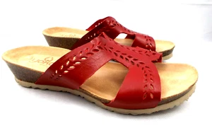 Yokono Wedge Heel Slides Sandals Women's Size 8 M Red Leather Butterfly - Picture 1 of 9