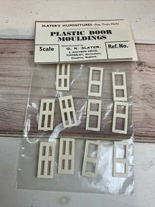 Slater’s Huminitures PLASTIC DOOR MOULDINGS X11. Rare And Interesting. - Picture 1 of 1