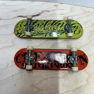 Set Of 2 Tech Deck FingerBoard Skateboard FingerBoards - Picture 1 of 7