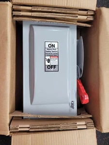 SIEMENS, INTERRUPTOR DE SEGURIDAD DE ALTA RESISTENCIA, HF361NR, 30 A, 3 POLOS, 600 V, NEMA 3R. - Imagen 1 de 2