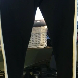 puma classic t7  leggings  black   size  13/14. year old  - Picture 1 of 2