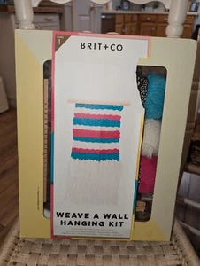Brit & Co WEAVE A WALL HANGING KIT; To Make a Weaved Decor - NIB Package Damage - Picture 1 of 3