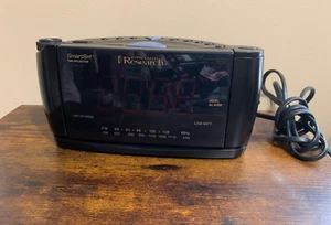 Emerson CKS3525 SmartSet Projection Clock Radio With Dual Alarms - Picture 1 of 7