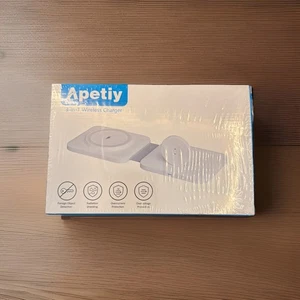 Apetiy Stazione di Ricarica Wireless Ultra Compatta 3 in 1 T15 per Apple iPhone - Foto 1 di 4