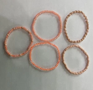 Freundschaftsarmbänder aus Glas Samen Orange & Beige Farben 5er Set - Bild 1 von 7