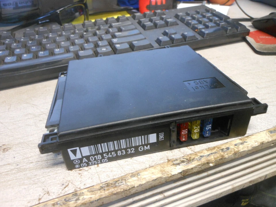 Mercedes Benz W140 S420 S500 1998 módulo de control de carrocería básico ECU 0185458332 Foto 1 de 4