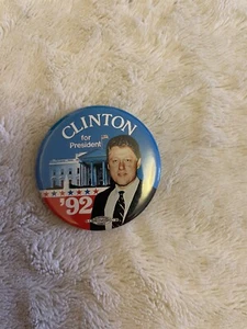 Election Pin Button Clinton for President `92 - Picture 1 of 3
