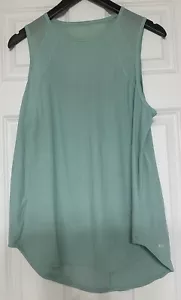 Lululemon Skulptur Tank mit Netz Rückenentlüftung, neuwertig grün, Größe 14 - Bild 1 von 4