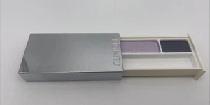 Sombra de ojos Clinique Colour Surge Duo sombra de ojos BLACKBERRY FROST .07 OZ - Imagen 1 de 2