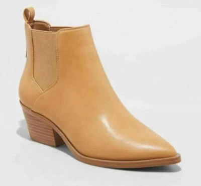 Women's Rosemary Chelsea Boots Camel - Universal Thread - CHOOSE SIZE - Image 1 of 3