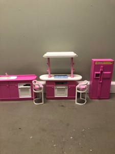 barbie kitchen 1990s