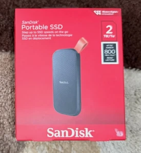 SanDisk PORTABLE SSD, 2TB w/ 520 MBs - Picture 1 of 3