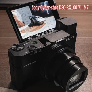 Sony Cyber-shot DSC-RX100 VII M7 20.1MP Digital Camera 4K Video W/Battery-95%New - Picture 1 of 11
