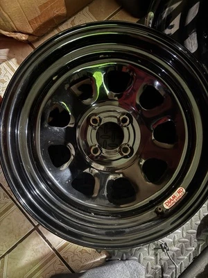 Diamond Steelies 16x9 4x100 2 llantas leer  Foto 1 de 4