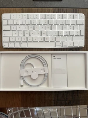 Tastiera Apple Magic KeyBoard A3203 - Immagine 1 di 4