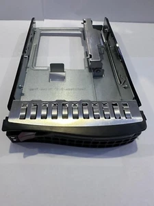 Supermicro 3,5" HotSwap HDD Tray 2,5" to 3,5" Adapter 01-SC82675-XX00C102 - Bild 1 von 3