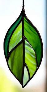 SHADES OF GREEN SUMMER FOLIAGE LEAF Modern Australian Stained Glass SUNCATCHER - Picture 1 of 24
