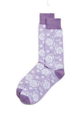 Calcetines Bloomingdale's para hombre hechos en Italia, 10-13 Foto 1 de 2