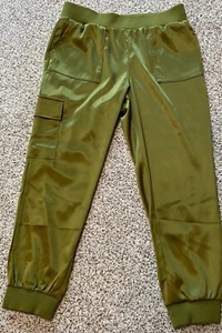 Pantalones deportivos cargo LOGO Lori Goldstein verde brillante elásticos talla PEQUEÑOS - Imagen 1 de 4