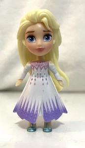 Disney Prinzessin Frozen 2 Mini Puppe ELSA beweglich 3-1/2" groß Figur lila Kleid - Bild 1 von 3