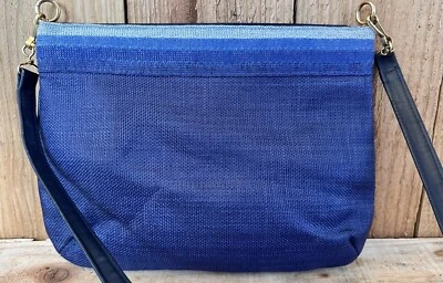 Cartera sin asas italiana de colección cincel azul hecha en Italia elegante retro delgada Foto 1 de 4