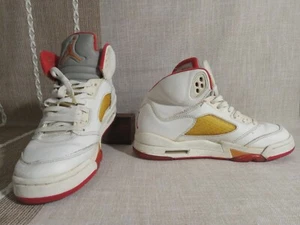 NIKE AIR JORDAN 5 V RETRO GS SUNSET FIRE RED 134092-161 US 5Y - Picture 1 of 15