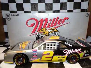 Rusty Wallace #2 Miller Genuine Draft 1996 Silver Splash Thunderbird 1:24 Action - Picture 1 of 5