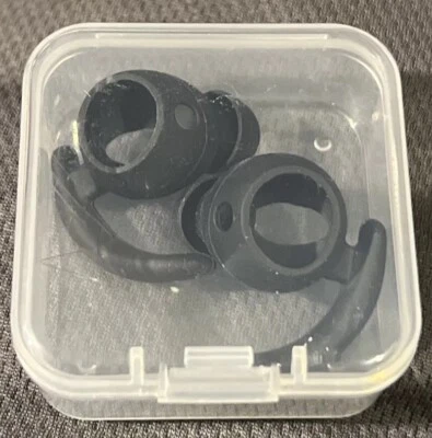 Soft Silicone Ear Tips for Apple AirPods Pro Replacement Earbuds - New w/ Box - Image 1 of 4