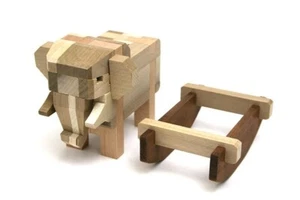 Kumiki Wooden Puzzle Elephant | Japanese Yosegi Craft by Hakone Maruyama - Picture 1 of 5