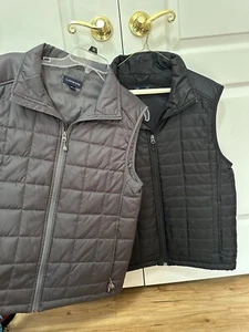 Land's End Men's Vests Size M Lot of 2 Black Gray Lightweight Puffer Quilted - Picture 1 of 21