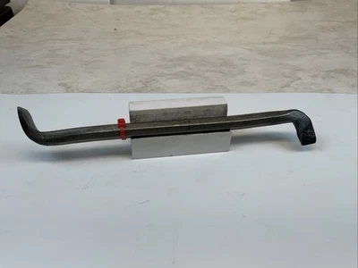 Unbranded 7in.  Flat Tip Offset Screwdriver, 1/2in. And 3/8in. Tips - RED - Image 1 of 4