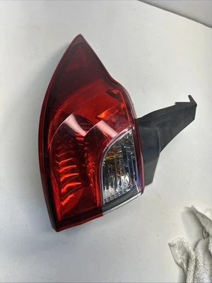 Luz trasera izquierda para conductor Mazda 5 2012 luz trasera lámpara trasera fabricante de equipos originales Foto 1 de 4