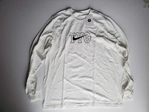 NEW Nike Tokyo Yomiuri Giants Long sleeve T-Shirt Tee Sz XL Japan - Picture 1 of 7