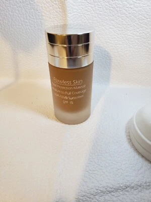 Prescriptives Flawless Skin Makeup Foundation SPF 15 Hazelnut 60 R 1 oz 30 ml - Image 1 of 4