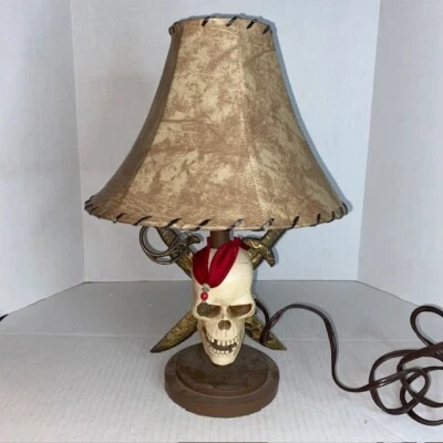 Disney Pirates Of The Caribbean Skull Table Lamp Dead Mans Chest - Image 1 of 4