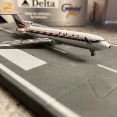 GJ LE 400 escala diecast modelo Delta Airlines B-727-2 avión comercial N458DA Foto 1 de 4
