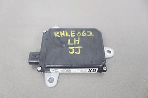 16-19 Lexus GX460 Blind Spot Monitor Control Module (88162-60031) OEM - Picture 1 of 18