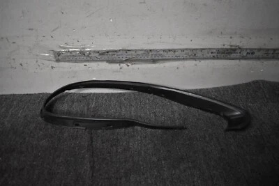 2017-2020 PORSCHE PANAMERA GASKET RIGHT SIDE FACTORY OEM - Image 1 of 4