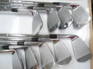 Hierros cavidad arma profesional BRIDGESTONE J 9 piezas 3-9,PW, SW FM eje de acero - Imagen 1 de 6