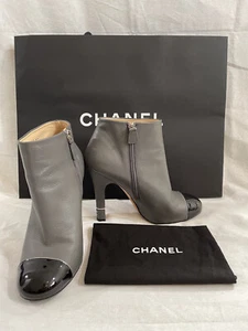 Authentic CHANEL Women's Short Patent Cap Toe Bootie Grey Leather MADE ITALY 39 - Picture 1 of 10
