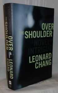 Leonard Chang OVER THE SHOULDER First edition Korean American Mystery SIGNED - Picture 1 of 3