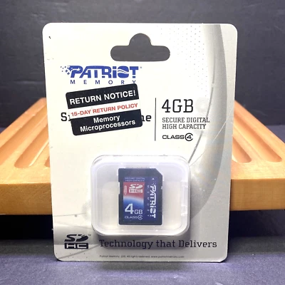 NEW Patriot Signature Line 4GB SDHC Secure Digital High Capacity Class 4 - Image 1 of 4