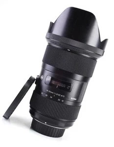 Sigma DC 18-35mm F1.8 HSM ART AF Zoom Lens Nikon Mount DSLR's F&R Caps & Hood - Picture 1 of 16